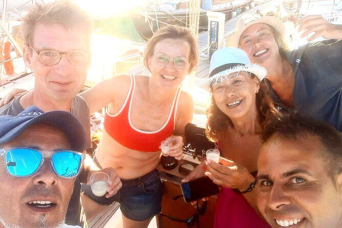 3-Hour Private Sailing Tour around the Lobos Island - Water toys and snorkeling gear: what you can actually do
