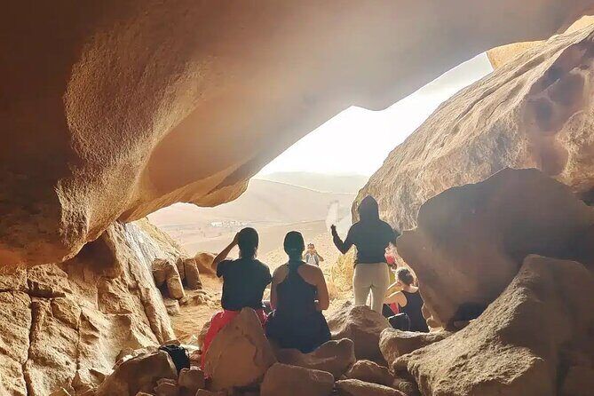 Ajuy Caves and Betancuria with Las Peñitas Hike Private Excursion - Lunch on the go: sandwich choices and real dietary help
